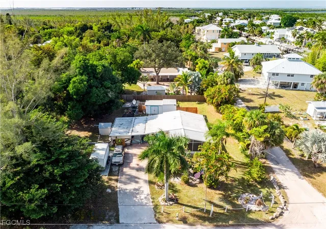 4th image of 15925 Quail Trl, Bokeelia, FL 33922 | MLS# 224077294