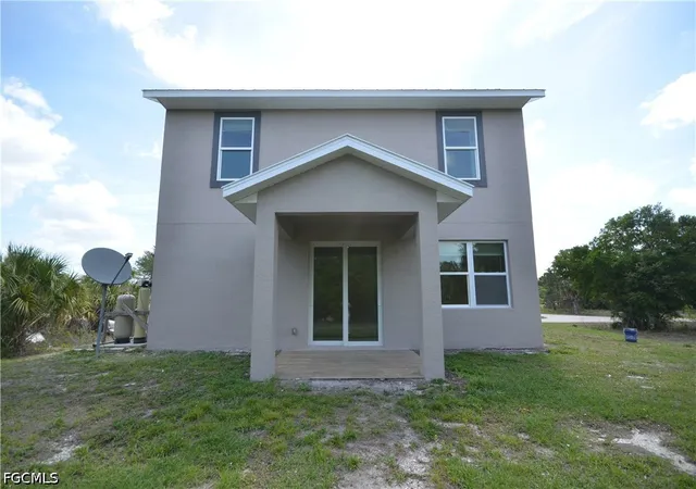 Photo 4 of Single family home for sale at 272 Pelton Cir, Port Charlotte, FL 33954 | MLS# 223058747 | Listing updated on 2026-09-26