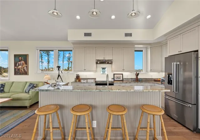 5th image of 2190 Camino Del Mar Dr, Sanibel, FL 33957 | MLS# 225037092