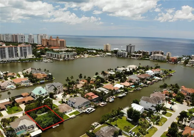 Photo 1 of Land for sale at 483 Oak Ave, Naples, FL 34108 | MLS# 225001913 | Listing updated on 2026-07-21