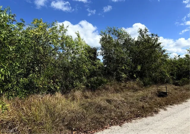 4th image of 5950 Sandal Ln, Bokeelia, FL 33922 | MLS# 225040372