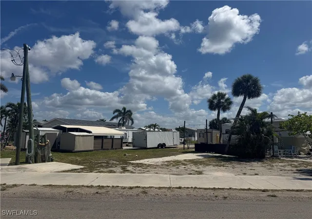 5th image of 1599 Main St, Fort Myers Beach, FL 33931 | MLS# 225043554