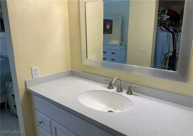 24th image of 12170 Kelly Sands Way #705, Fort Myers, FL 33908 | MLS# 224039088