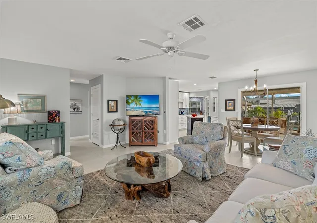 Photo 3 of Sale Pending at 3307 Manatee Dr, Saint James City, FL 33956 | MLS# 224085081 | Listing updated on 2025-10-13