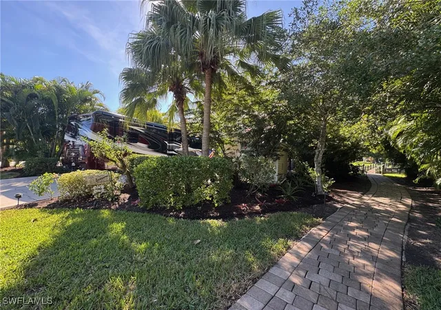 4th image of Lot 11 3029 E Riverbend Resort Blvd, Labelle, FL 33935 | MLS# 224094353