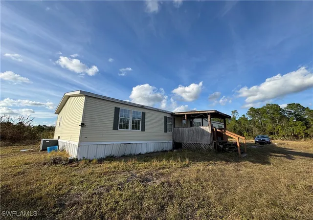 Photo 4 of Manufactured home for sale at 2380 Frangipani Ave, Naples, FL 34117 | MLS# 225005089 | Listing updated on 2026-06-16