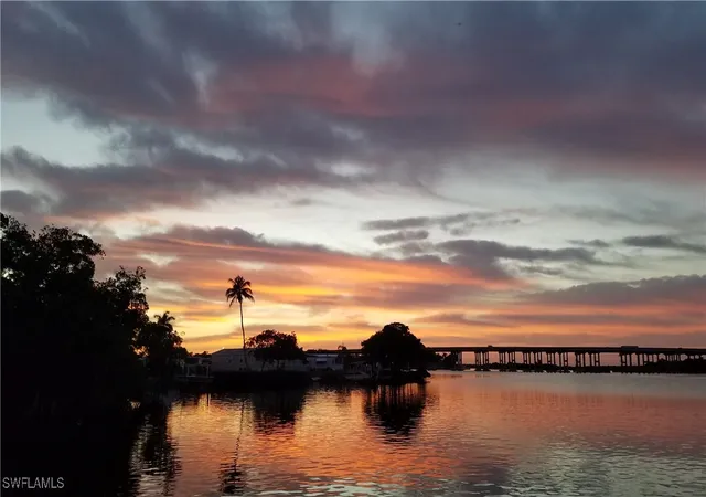 11th image of 268 Shoreland Dr, Fort Myers, FL 33905 | MLS# 225044463