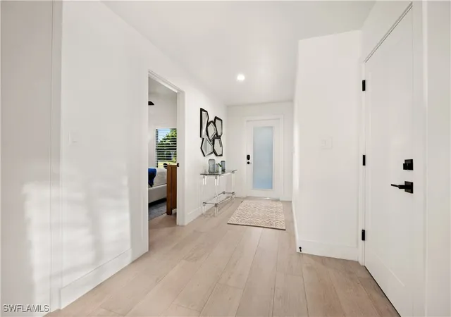 Photo 3 of Single family home for sale at 538 106Th Ave N, Naples, FL 34108 | MLS# 225007918 | Listing updated on 2026-01-10