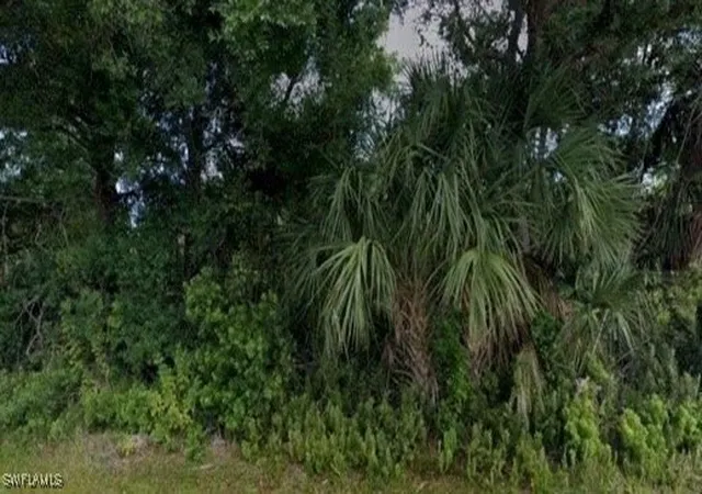 Photo 2 of Sale Pending at 10148 Alexandria Ave, Englewood, FL 34224 | MLS# 225036044 | Listing updated on 2025-06-19