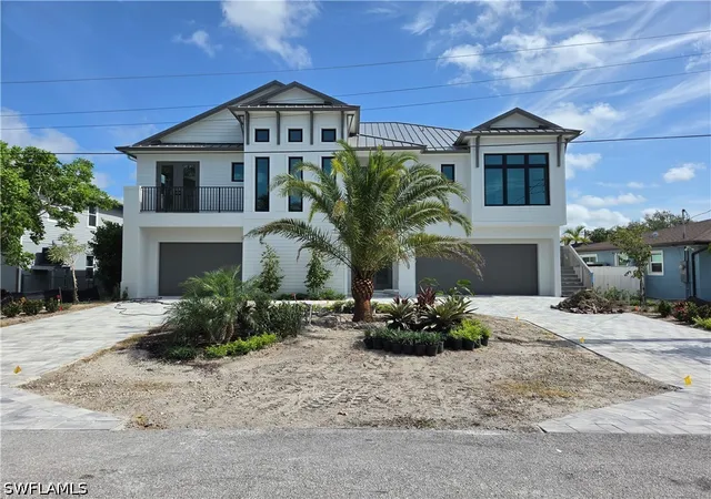 Homes for sale in Bonita Springs, FL | 231 1st St, Bonita Springs, FL 34134 | MLS# 224056976