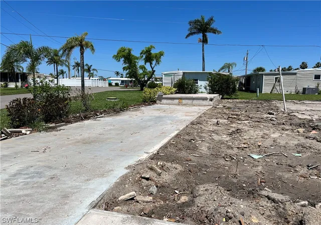 Photo 1 of Land for sale at 122 Shoreland Dr, Fort Myers, FL 33905 | MLS# 223030751 | Listing updated on 2026-06-27