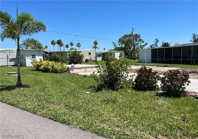 Photo 2 of Land for sale at 122 Shoreland Dr, Fort Myers, FL 33905 | MLS# 223030751 | Listing updated on 2026-06-27