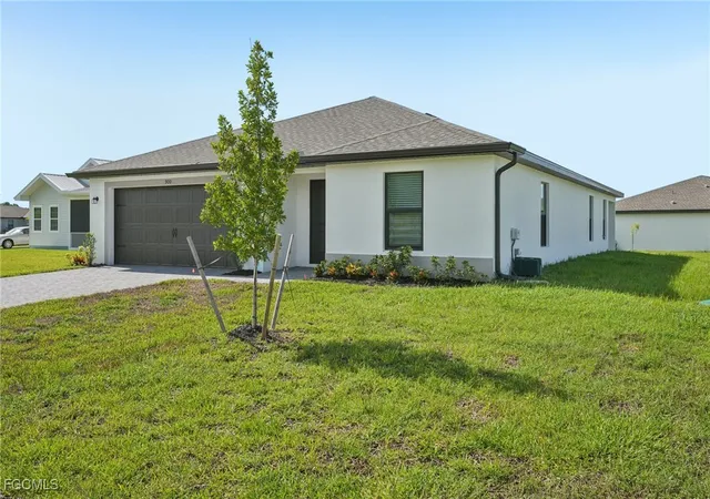 2nd image of 900 Gen George Patton Ave, Labelle, FL 33935 | MLS# 225017690