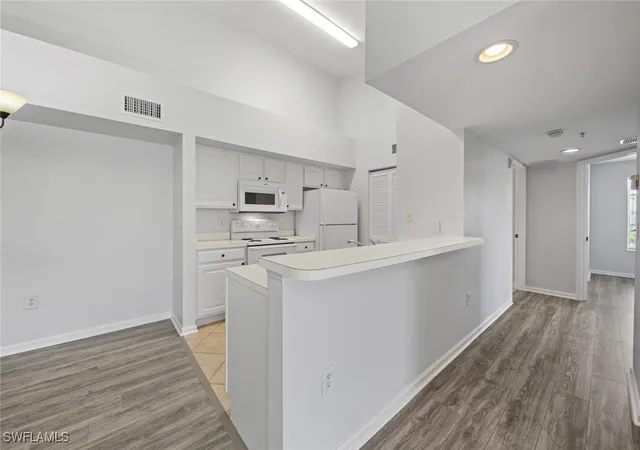 Homes for sale in Fort Myers, FL | 4105 Residence Dr #718, Fort Myers, FL 33901 | MLS# 224083880