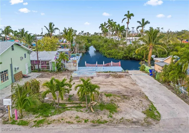 3rd image of 11306 Matlacha Ave, Matlacha, FL 33993 | MLS# 225044793