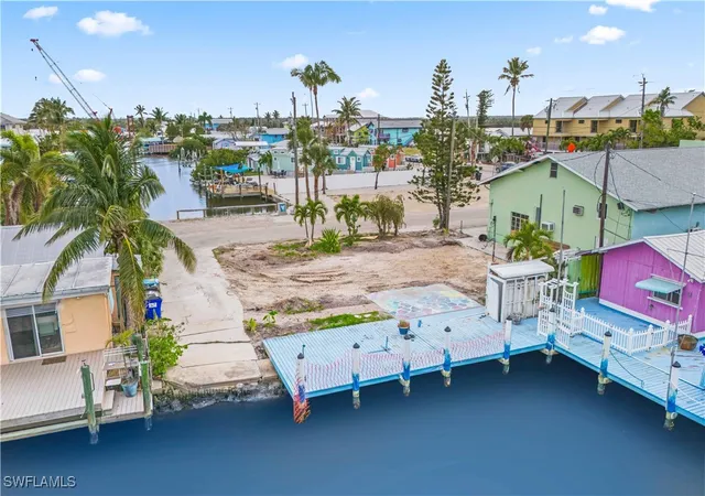 4th image of 11306 Matlacha Ave, Matlacha, FL 33993 | MLS# 225044793