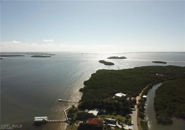 5th image of 2226 8Th Ave, Saint James City, FL 33956 | MLS# 224100876