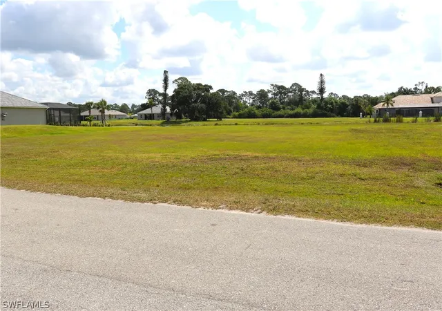 5th image of 17140 Serengeti Cir, Alva, FL 33920 | MLS# 224041652