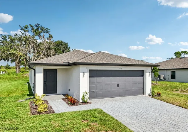1st image of 816 Gen D Macarthur Ave, La Belle, FL 33935 | MLS# 225017653