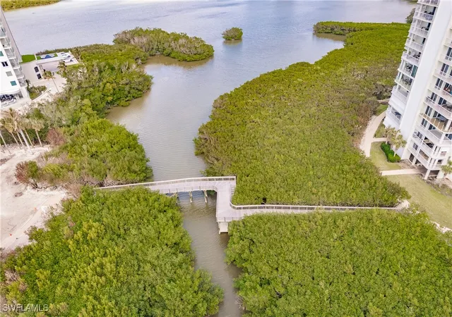 5th image of 40 Seagate Dr #202A, Naples, FL 34103 | MLS# 225039973