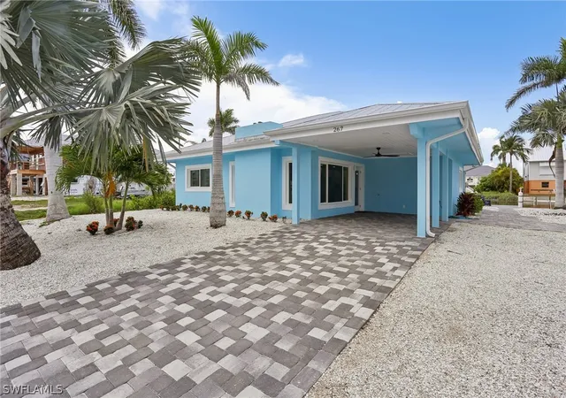 Photo 3 of Single family home for sale at 267 Flamingo St, Fort Myers Beach, FL 33931 | MLS# 224062038 | Listing updated on 2026-07-25