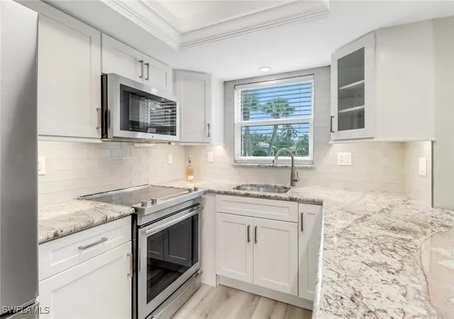 Photo 4 of Condo for sale at 1549 Sandpiper St #1, Naples, FL 34102 | MLS# 225005770 | Listing updated on 2026-06-30