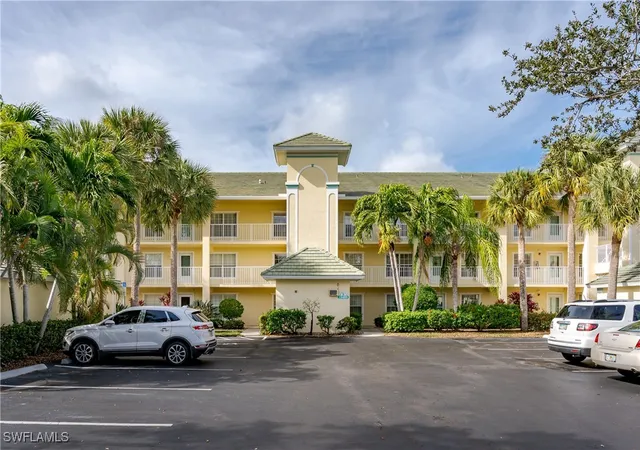 Condominium at 15495 Cedarwood Ln #9-104, Naples, FL 34110 | MLS# 224094021 | | Sold on 2025-07-18