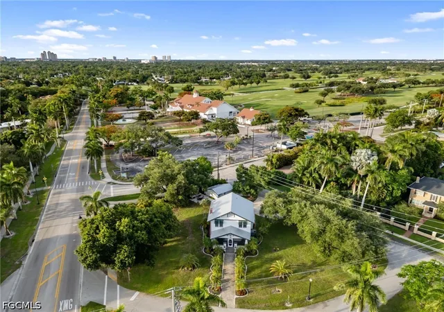 3rd image of 3650 Mckinley Ave, Fort Myers, FL 33901 | MLS# 225029547