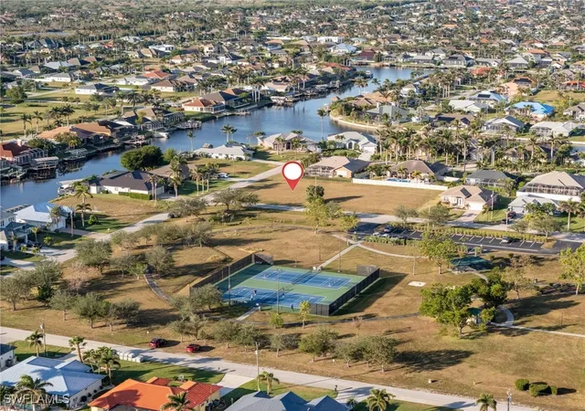 24th image of 5308 Sw 17th Pl, Cape Coral, FL 33914 | MLS# 224103919