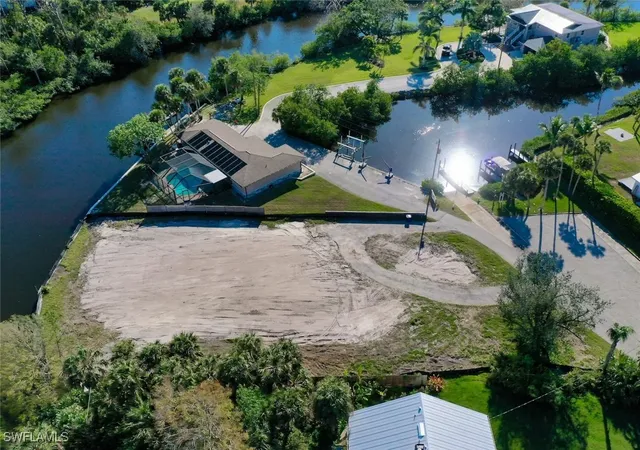 32nd image of 4770 Estego Ct, Estero, FL 33928 | MLS# 224087415