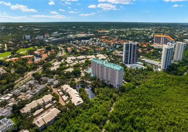 2nd image of 5817 Glencove Dr, Naples, FL 34108