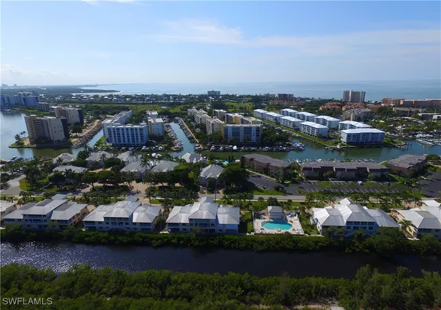 2nd image of 221 Lenell Rd, Fort Myers Beach, FL 33931
