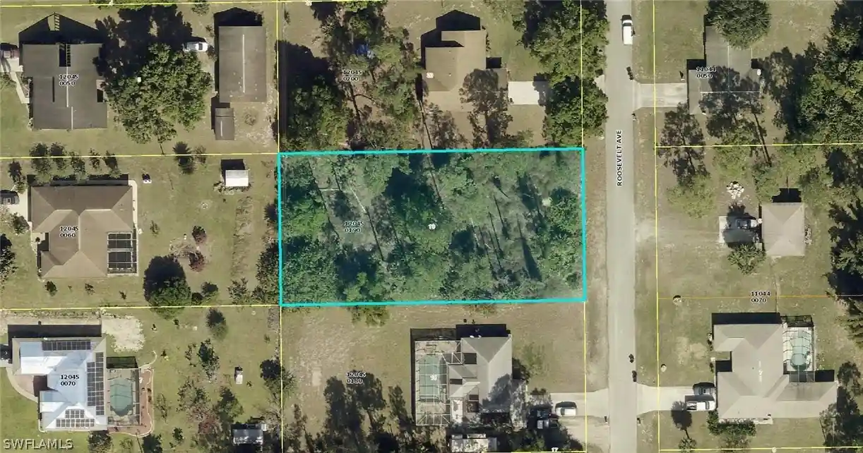Land for sale at 313 Roosevelt Ave, Lehigh Acres, FL 33936 | MLS# 224058364