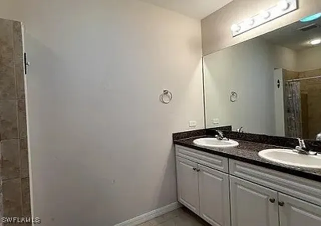 Photo 3 of House for sale at 9226/9230 Tangelo Blvd, Fort Myers, FL 33967 | MLS# 225025373 | Listing updated on 2026-07-30