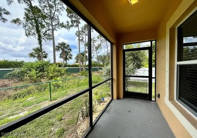 Photo 4 of House for sale at 9226/9230 Tangelo Blvd, Fort Myers, FL 33967 | MLS# 225025373 | Listing updated on 2026-07-30