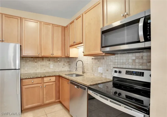 Homes for sale in Fort Myers, FL | 17426 Birchwood Ln #16, Fort Myers, FL 33908 | MLS# 225036327