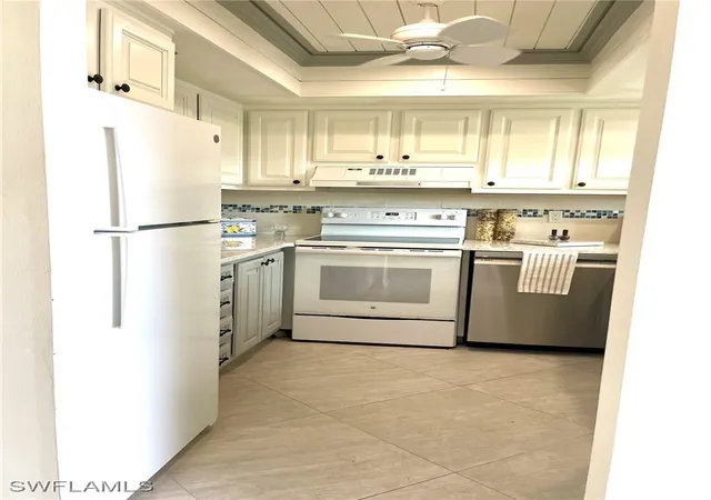 4th image of 325 Charlemagne Blvd #B207, Naples, FL 34112 | MLS# 225049586