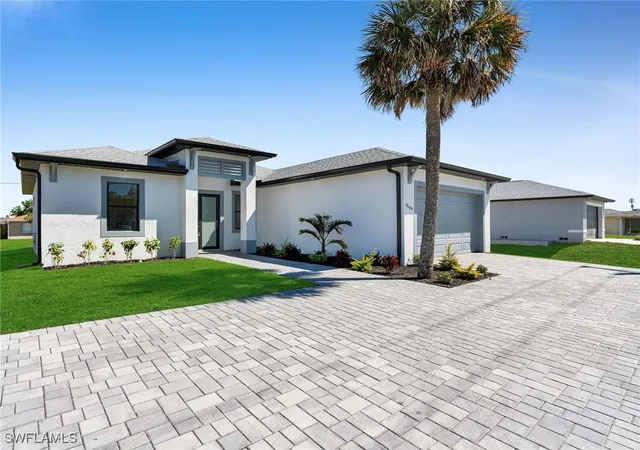 Photo 2 of Single family home for sale at 404 Sw 28th Pl, Cape Coral, FL 33991 | MLS# 225051749 | Listing updated on 2026-09-01