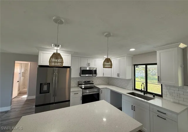 Photo 3 of Single family home for sale at 1219 Se 25th Terrace, Cape Coral, FL 33904 | MLS# 225044926 | Listing updated on 2026-06-01