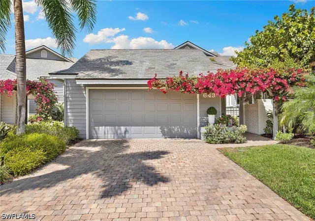 Homes for sale in Naples, FL | 643 Bridgeway Ln, Naples, FL 34108 | MLS# 225011332