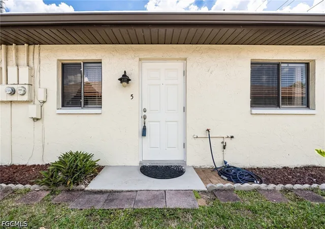 4th image of 4514 Santa Barbara Blvd, Cape Coral, FL 33914