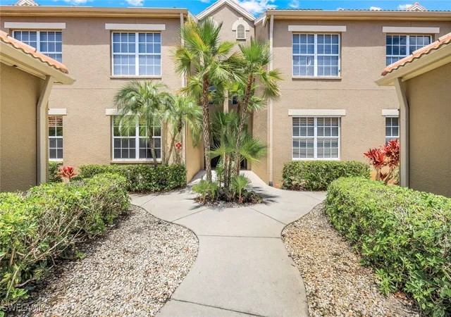 Photo 4 of Condominium at 20101 Seagrove St #702, Estero, FL 33928 | MLS# 225047937 | | Sold on 2025-11-05