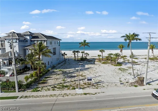 Photo 2 of Sale Pending at 3750 Estero Blvd, Fort Myers Beach, FL 33931 | MLS# 224034668 | Listing updated on 2026-10-04
