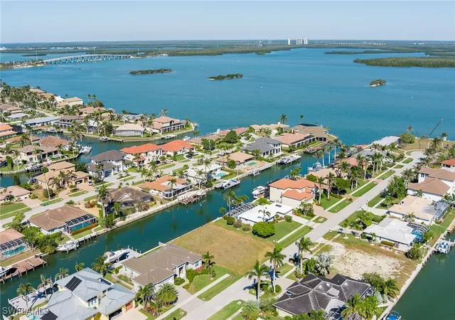 Photo 1 of Land for sale at 1748 Wavecrest Ct, Marco Island, FL 34145 | MLS# 224086046 | Listing updated on 2026-07-14