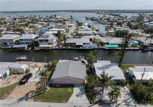 5th image of 11476 May St, Matlacha, FL 33993 | MLS# 225041016
