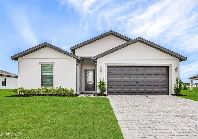 1st image of 821 Gen D Macarthur Ave, La Belle, FL 33935 | MLS# 224074275