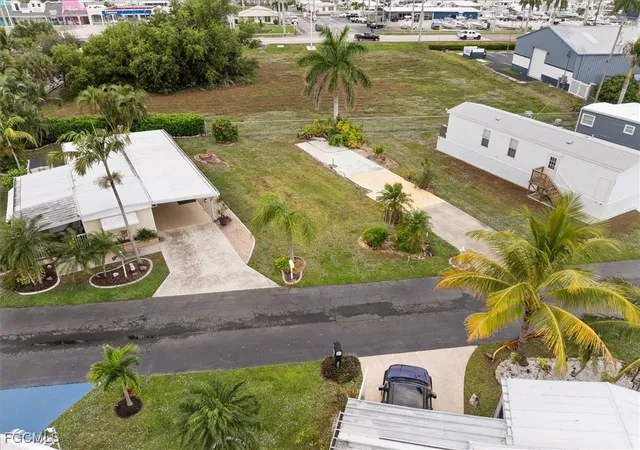 Photo 4 of Sale Pending at 158 Adrienne Dr, Fort Myers, FL 33908 | MLS# 224075725 | Listing updated on 2026-07-31