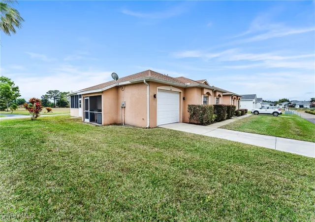 Photo 3 of Townhouse for sale at 624 Falls Ln, Lehigh Acres, FL 33974 | MLS# 225008565 | Listing updated on 2026-08-03