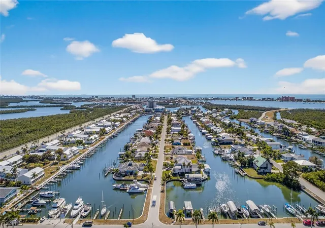 36th image of 12130 Siesta Dr, Fort Myers Beach, FL 33931 | MLS# 225019949