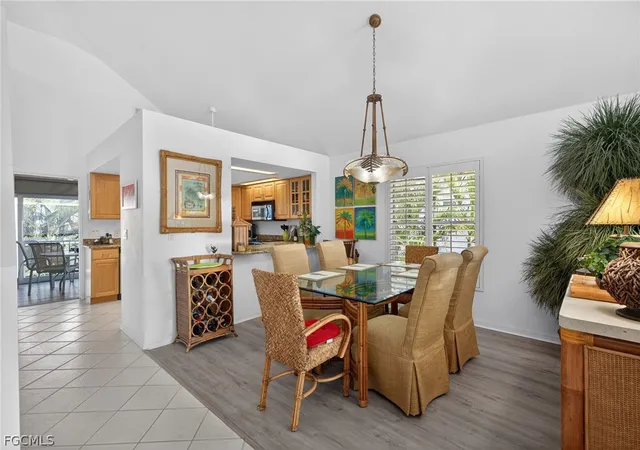5th image of 12130 Siesta Dr, Fort Myers Beach, FL 33931 | MLS# 225019949